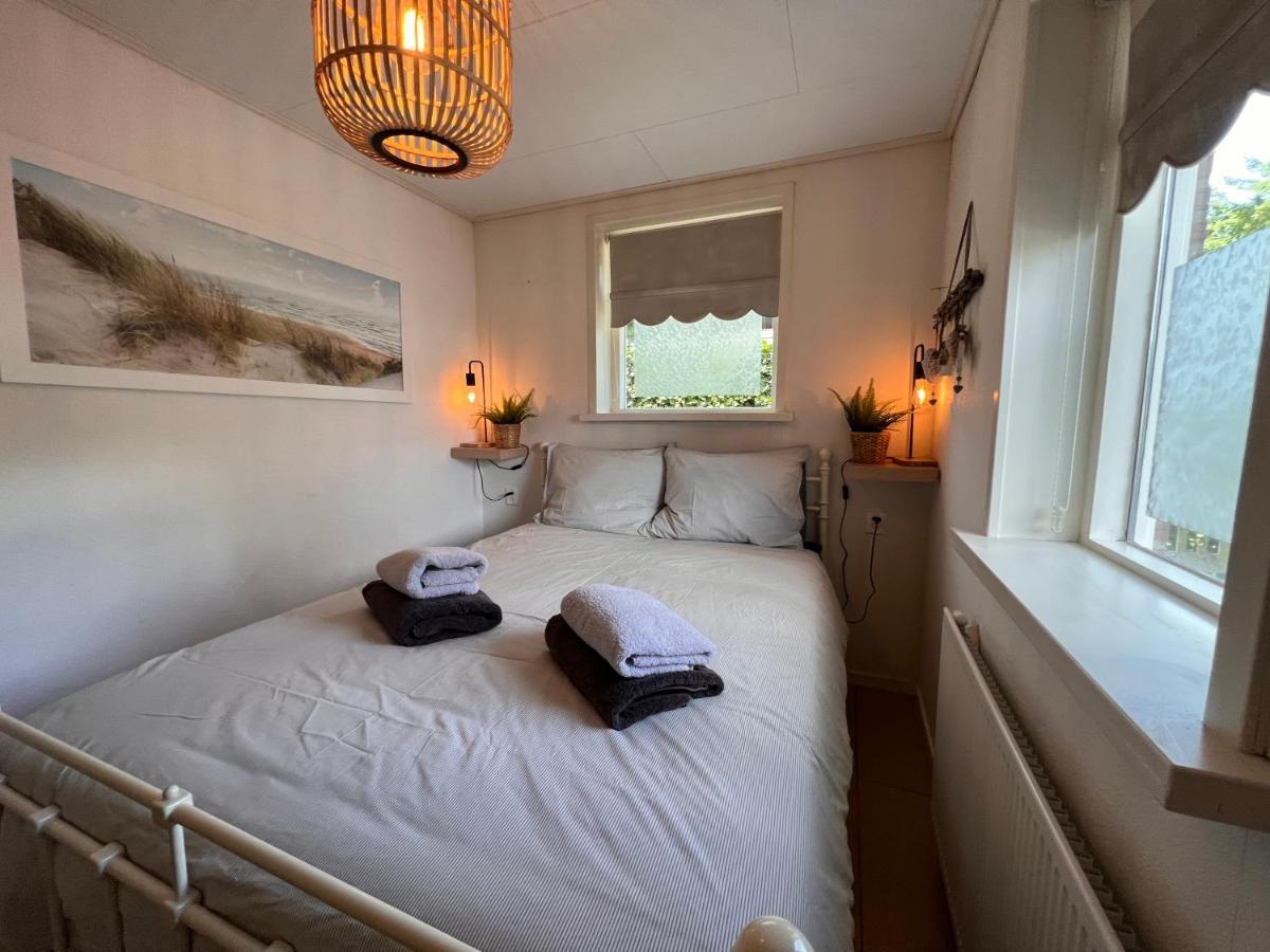 Free Standing Vacation House Garden, Private Jacuzzi, Veluwe Woods Apartment Voorthuizen Exterior photo